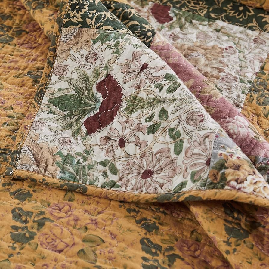 Amazon.com: Greenland Home Antique Chic Quilted Patchwork